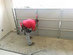 Metro Garage Doors Chicago, IL 773-409-4102 - rep-cont-gdr-19m